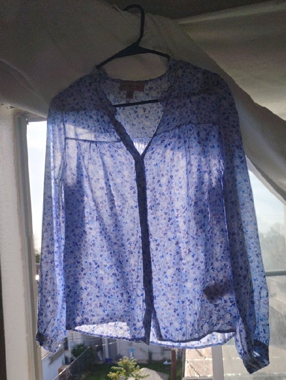 Philosophy Lightweight Sheer Blue Floral Button-Front Women's Top Size Medium